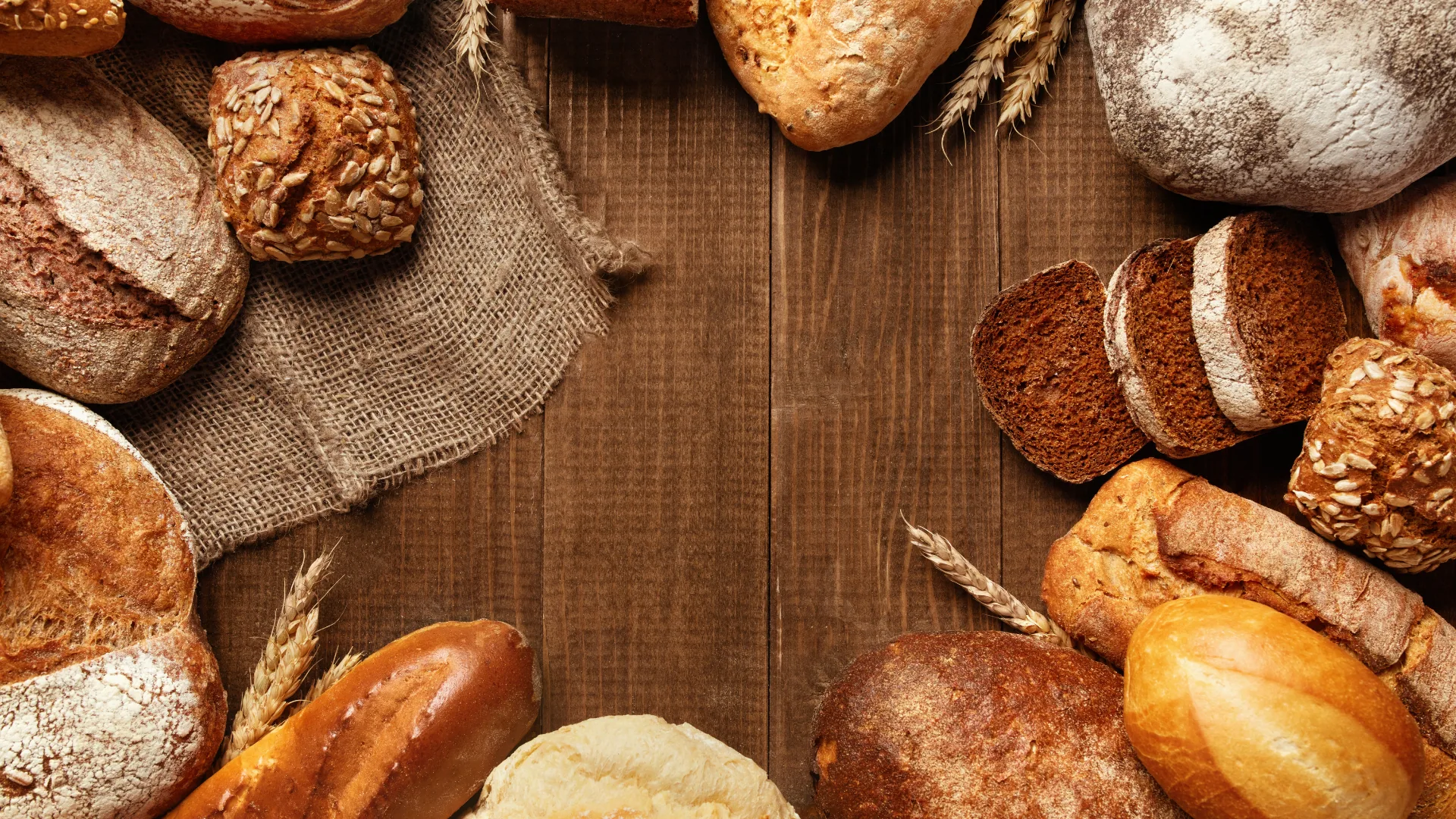 Composition de pains au levain et pains complets